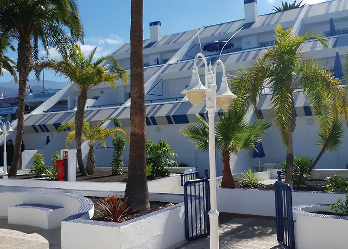Puerto Colon Club ホテル アデヘ