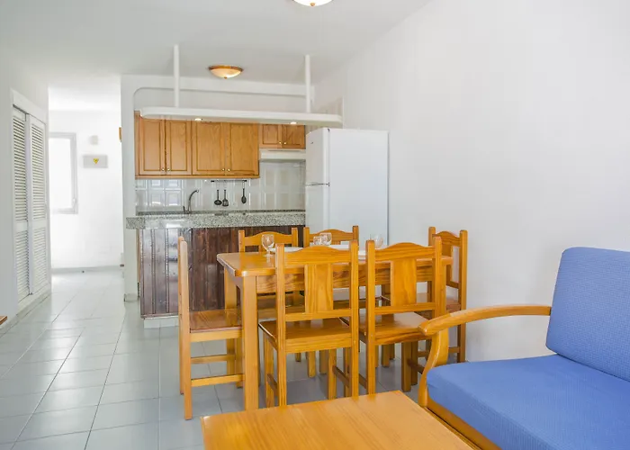 מלון Puerto Colon Club 3*